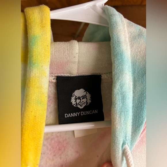 Virginity Rocks Sweatshirt - Picture 3 of 3